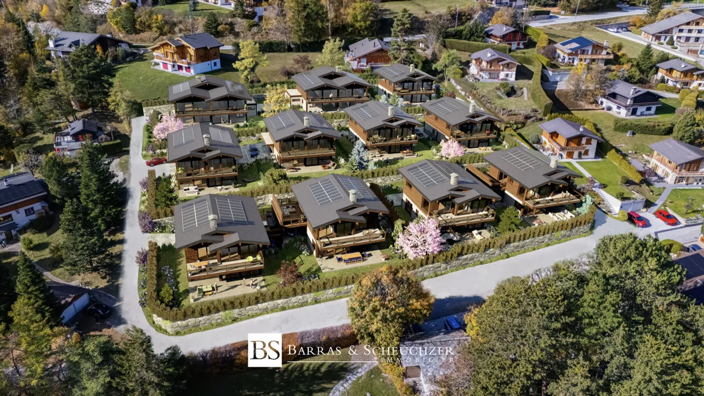 Luxury Chalet in Crans-Montana - Photo 7 of 9