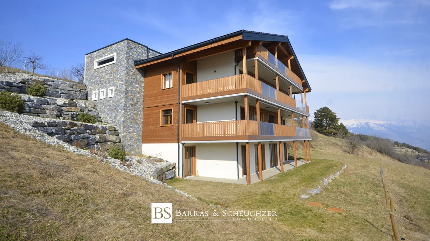 Superbe 4.5 pièces récent avec jardin et vue imprenable - Foto 4 di 10