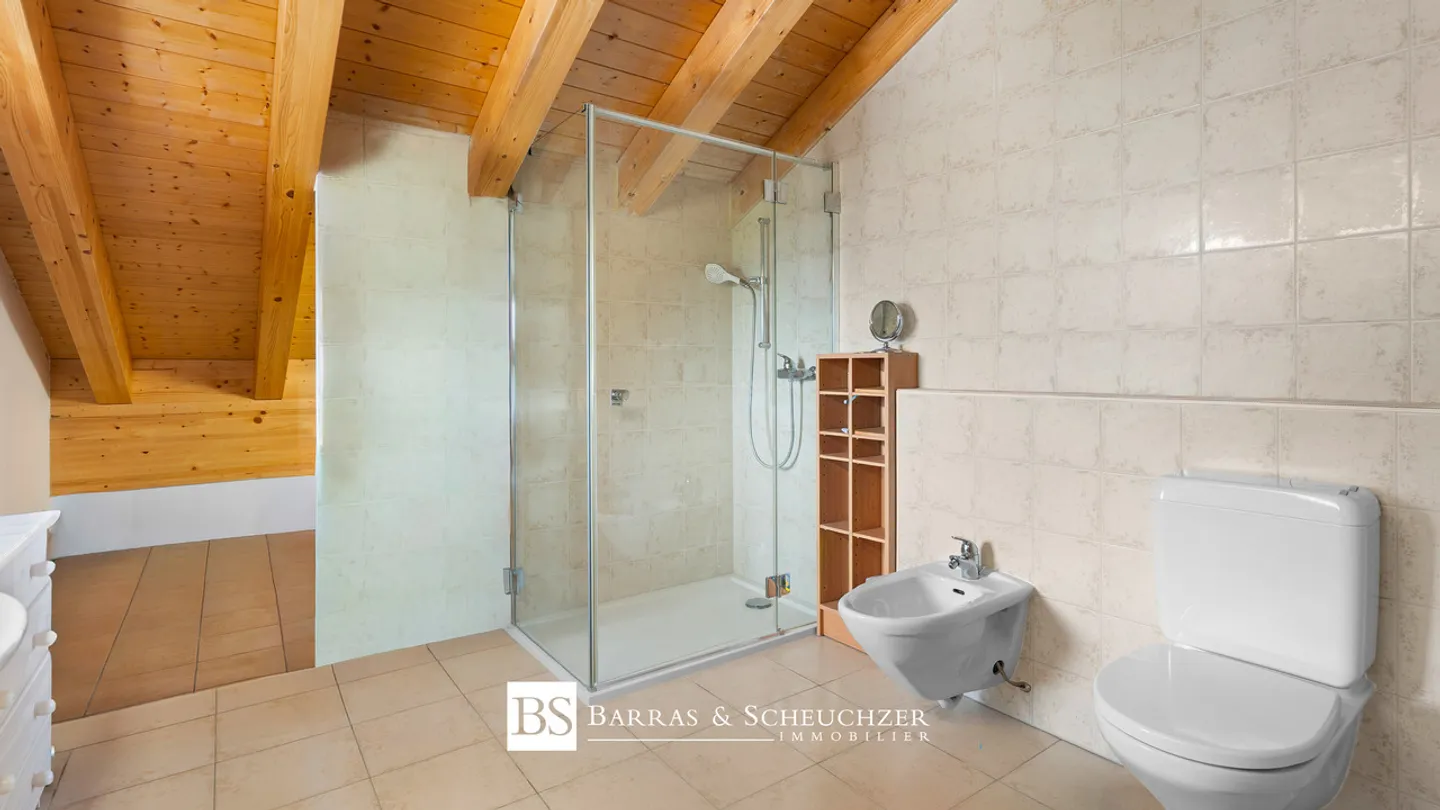 Exceptional property in PPE - 3 apartments in a bucolic setting - Photo 12 of 13