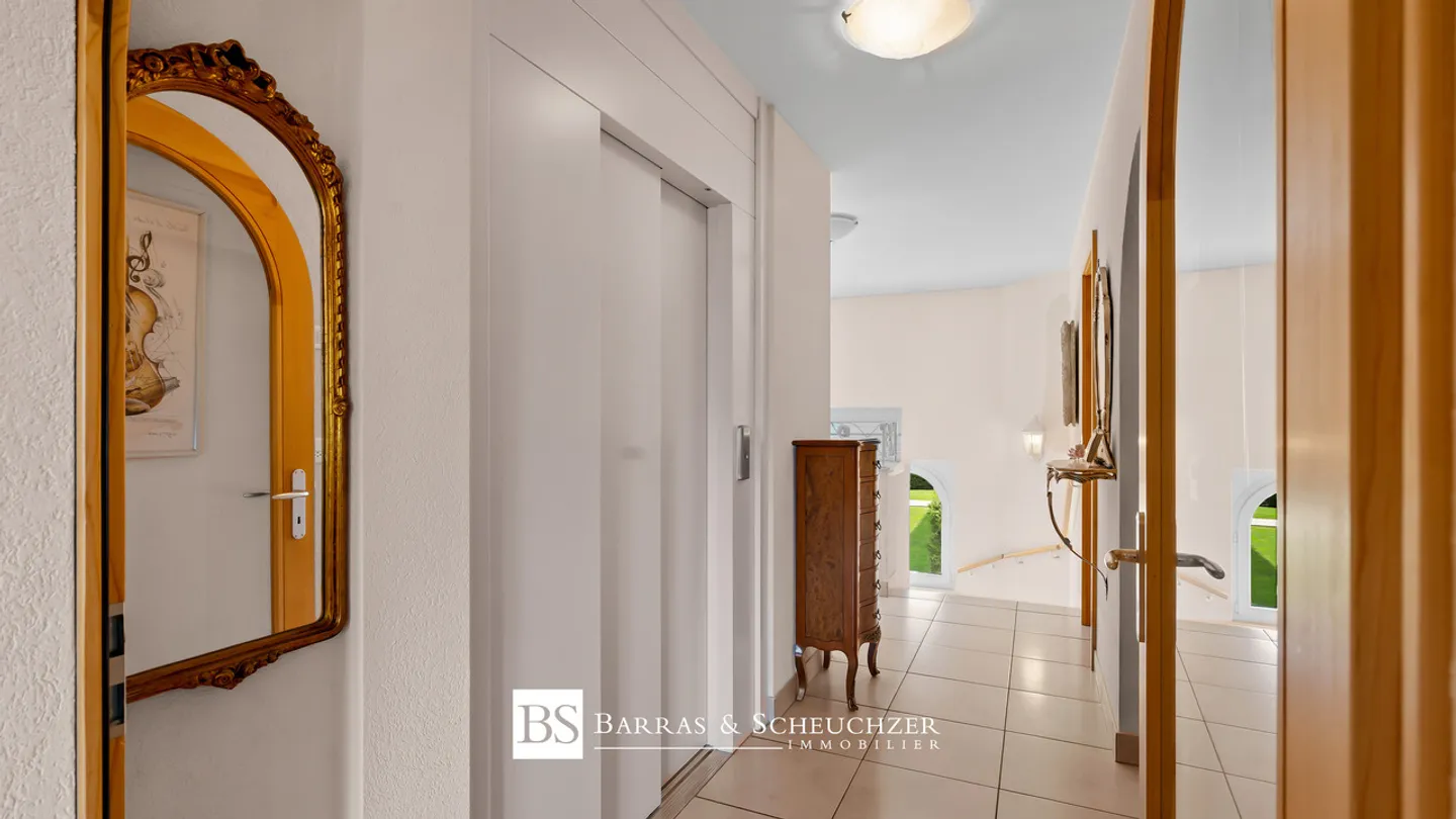 Exceptional property in PPE - 3 apartments in a bucolic setting - Photo 4 of 13