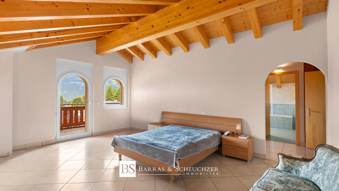 Exceptional property in PPE - 3 apartments in a bucolic setting - Photo 11 of 13