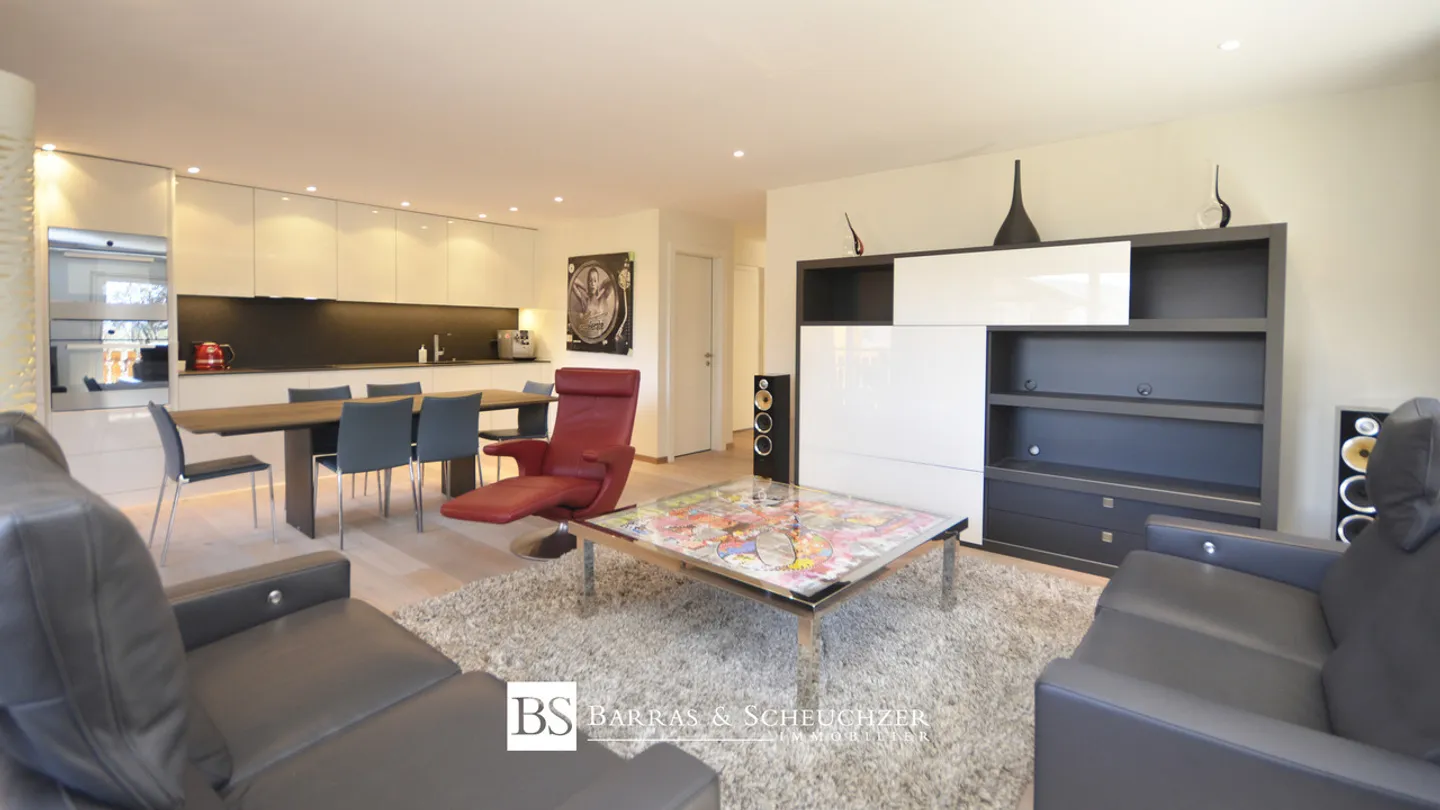 Luxuriöse 4,5-Zimmer-Wohnung möbliert verkauft - Foto 3 von 12