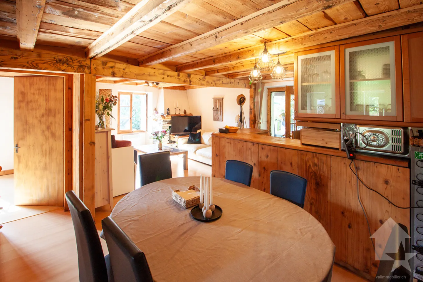 Appartement dans un petit chalet sur les Mayens de Conthey - Foto 7 di 12