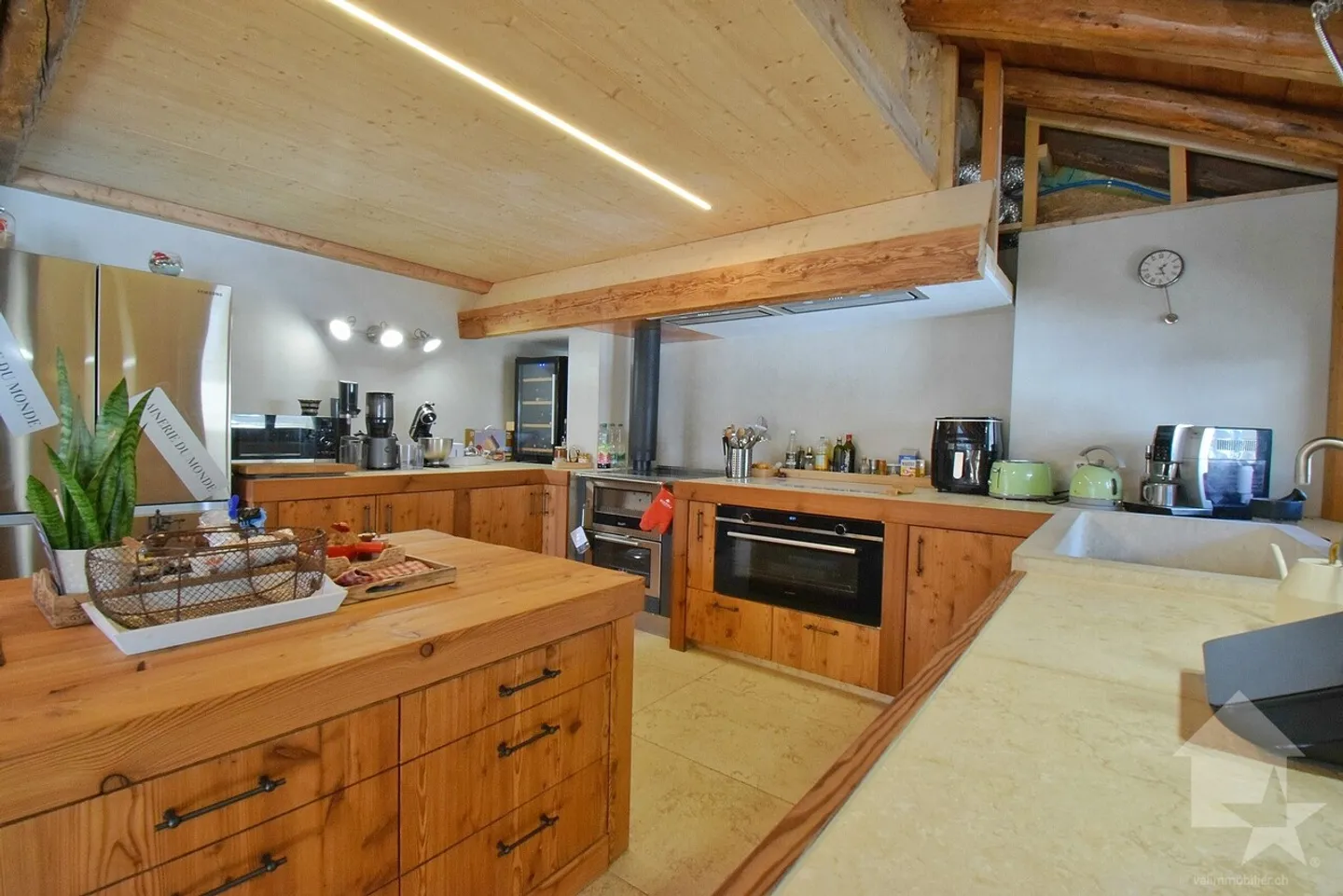 Magnificent chalet, spacious, renovated with a garage + terrace - Photo 13 of 13