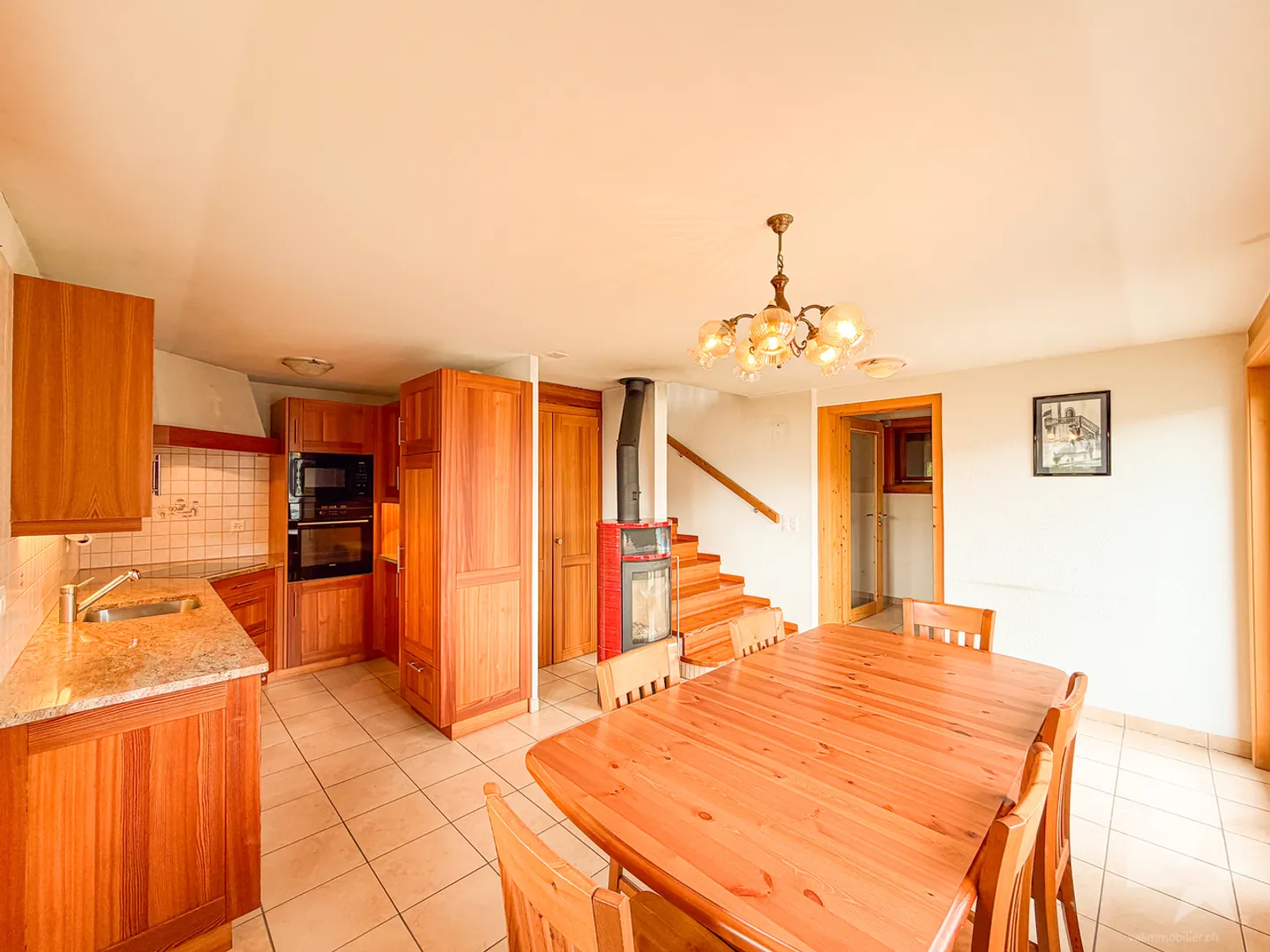Charming house with panoramic view of the plain - Photo 7 of 13