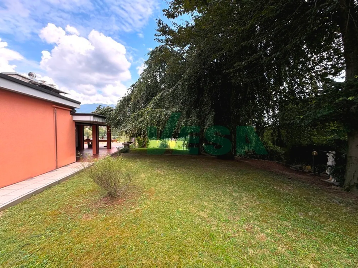 Spaziosa villa con piscina e splendida vista panoramica sui vigneti - Foto 6 von 11