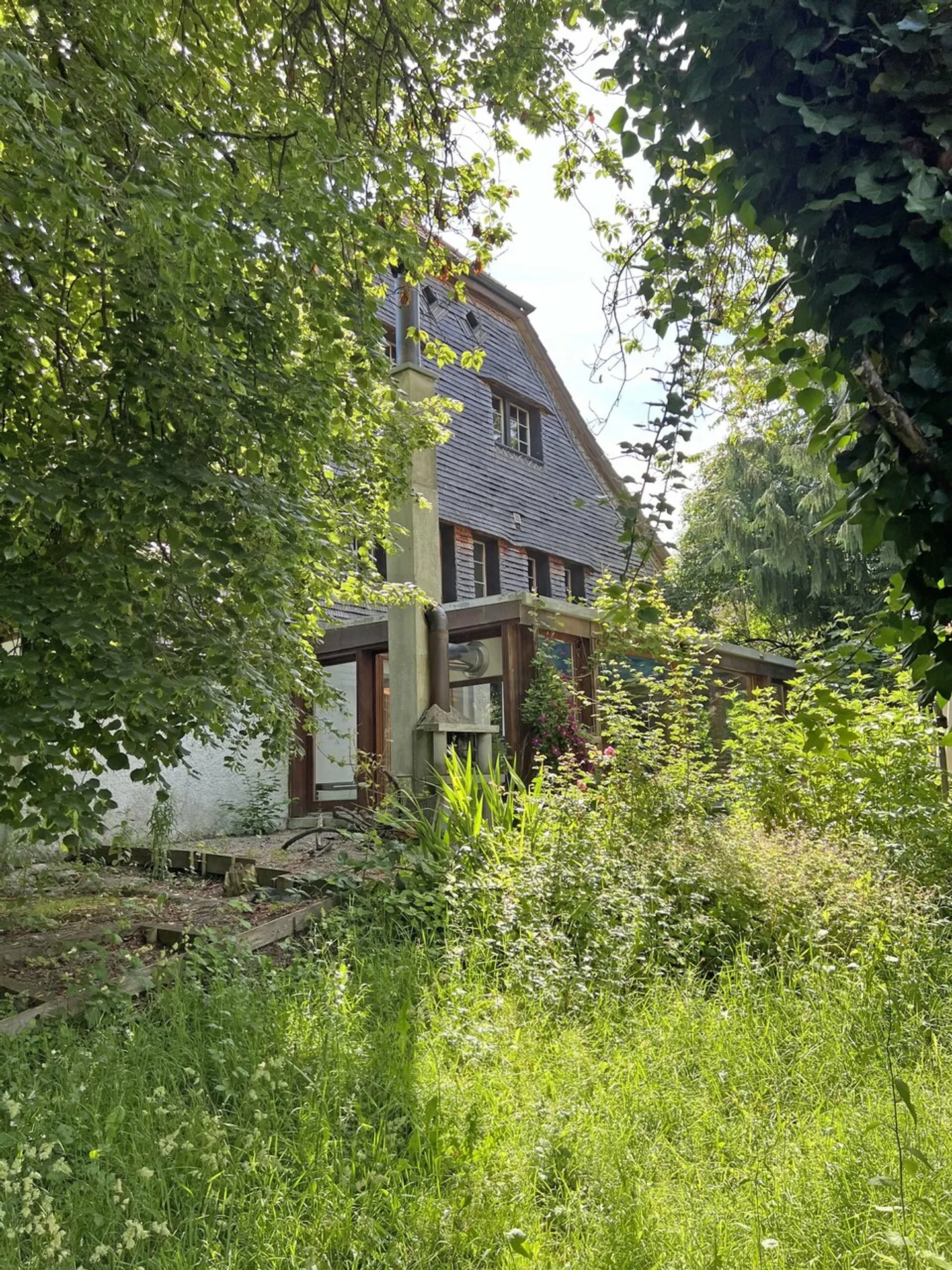 Fattoria ristrutturata composta da 2 appartamenti nel cuore di Rossens - Foto 3 di 13