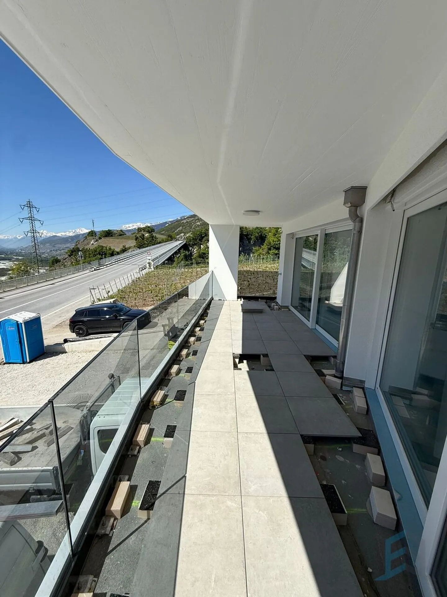 ZU VERMIETEN - Glänzende neue 3½-Zimmer-Wohnung im Herzen der Weinberge - Foto 8 von 9