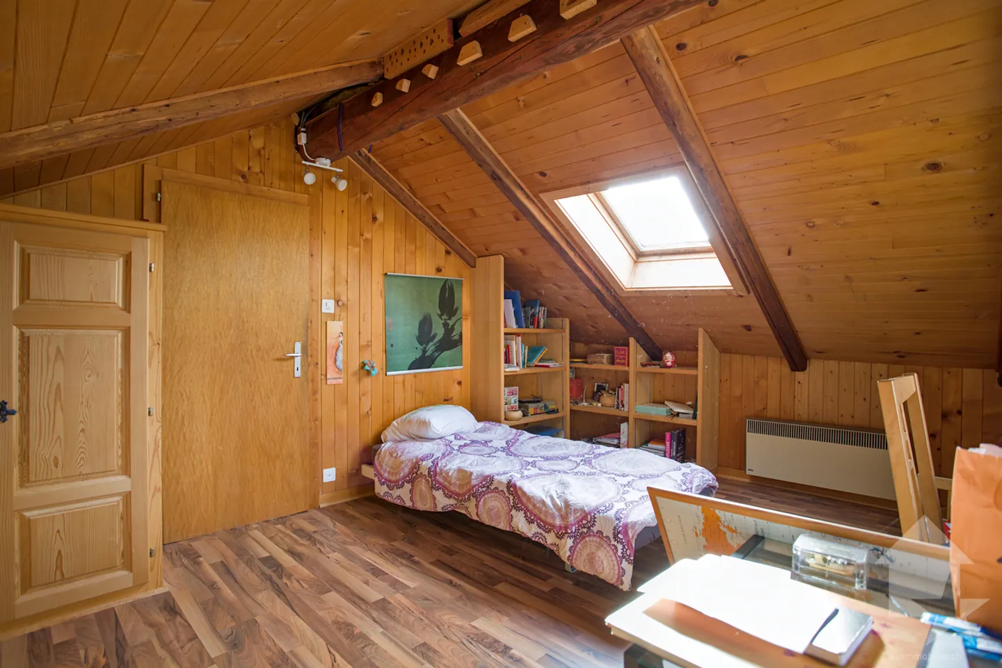 Chalet with 5.5 rooms with character, 180 m2, sunny location - Photo 8 of 13