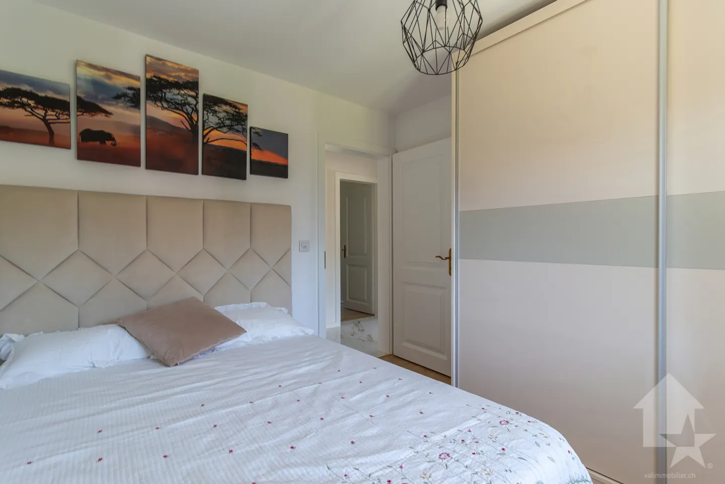 Casa di villaggio ristrutturata con 7,5 stanze, grande giardino e terrazze - Foto 13 di 13