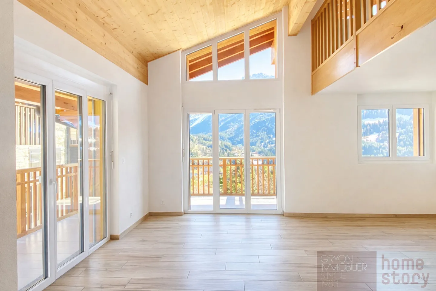 Magnifico appartamento duplex di 4,5 locali (TND13) - Foto 2 di 13