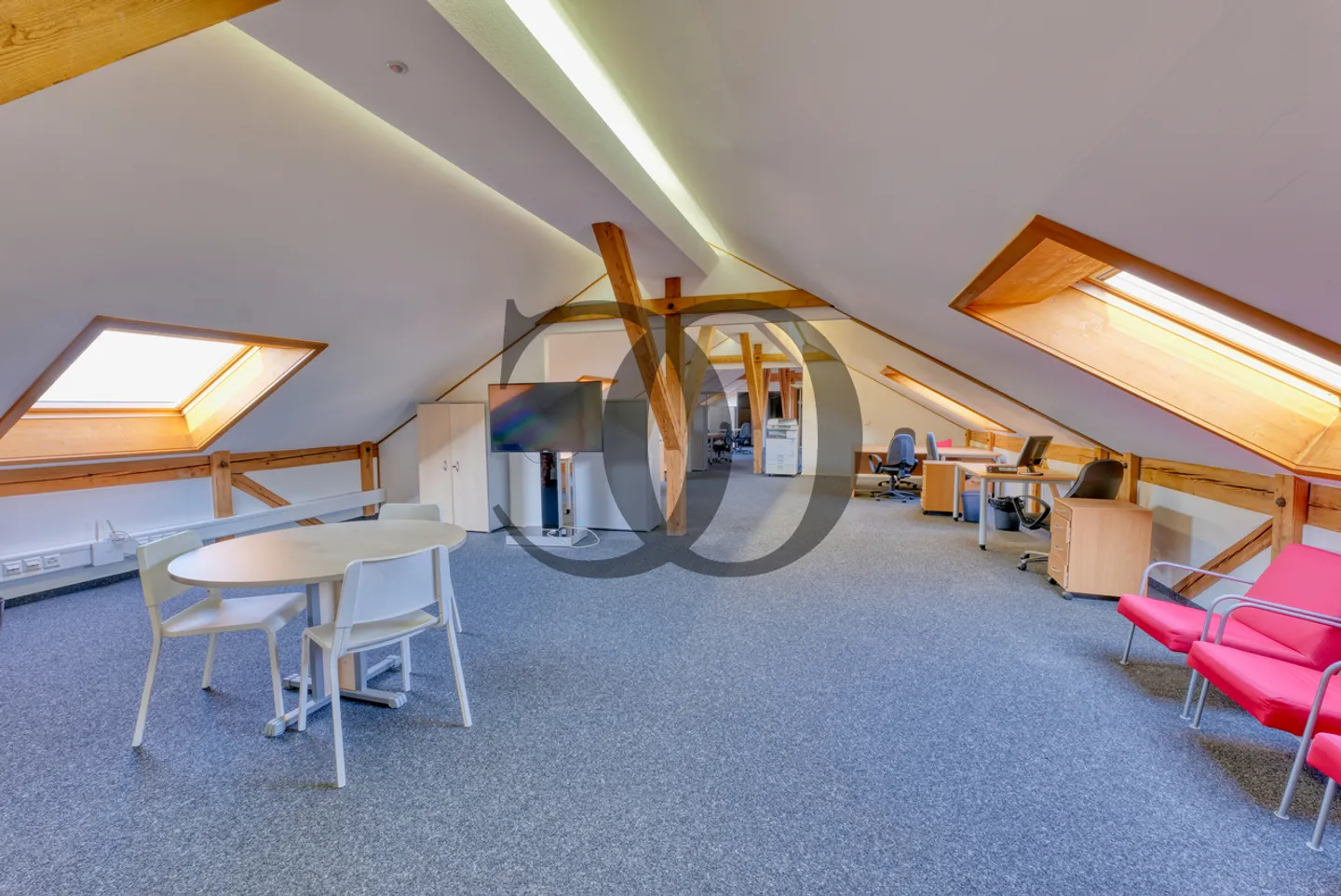 Mixed commercial space for rent in Vaulruz - Photo 2 of 12