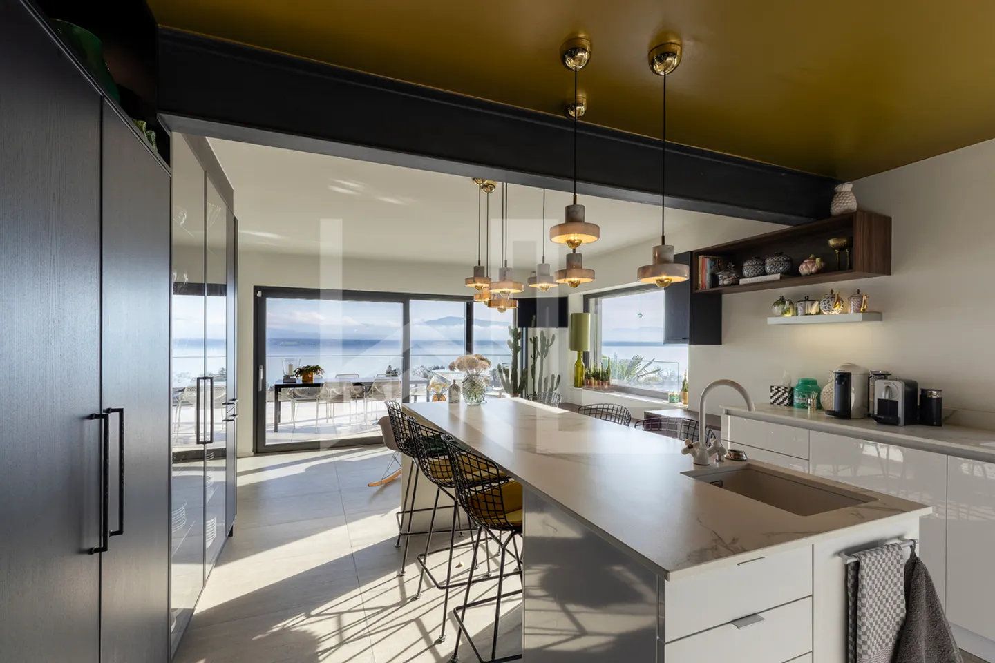 Exceptional Contemporary Property - Panoramic Lake View - Photo 3 of 7