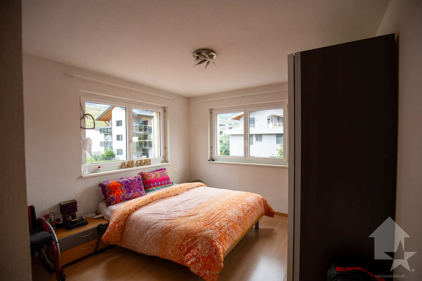 4,5-Zimmer-Wohnung mit Garage in Châteauneuf-Conthey - Foto 10 von 13