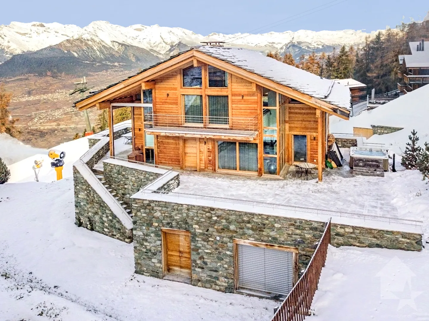 Magnifikes Chalet der Spitzenklasse direkt an den Skipisten - Foto 10 von 13