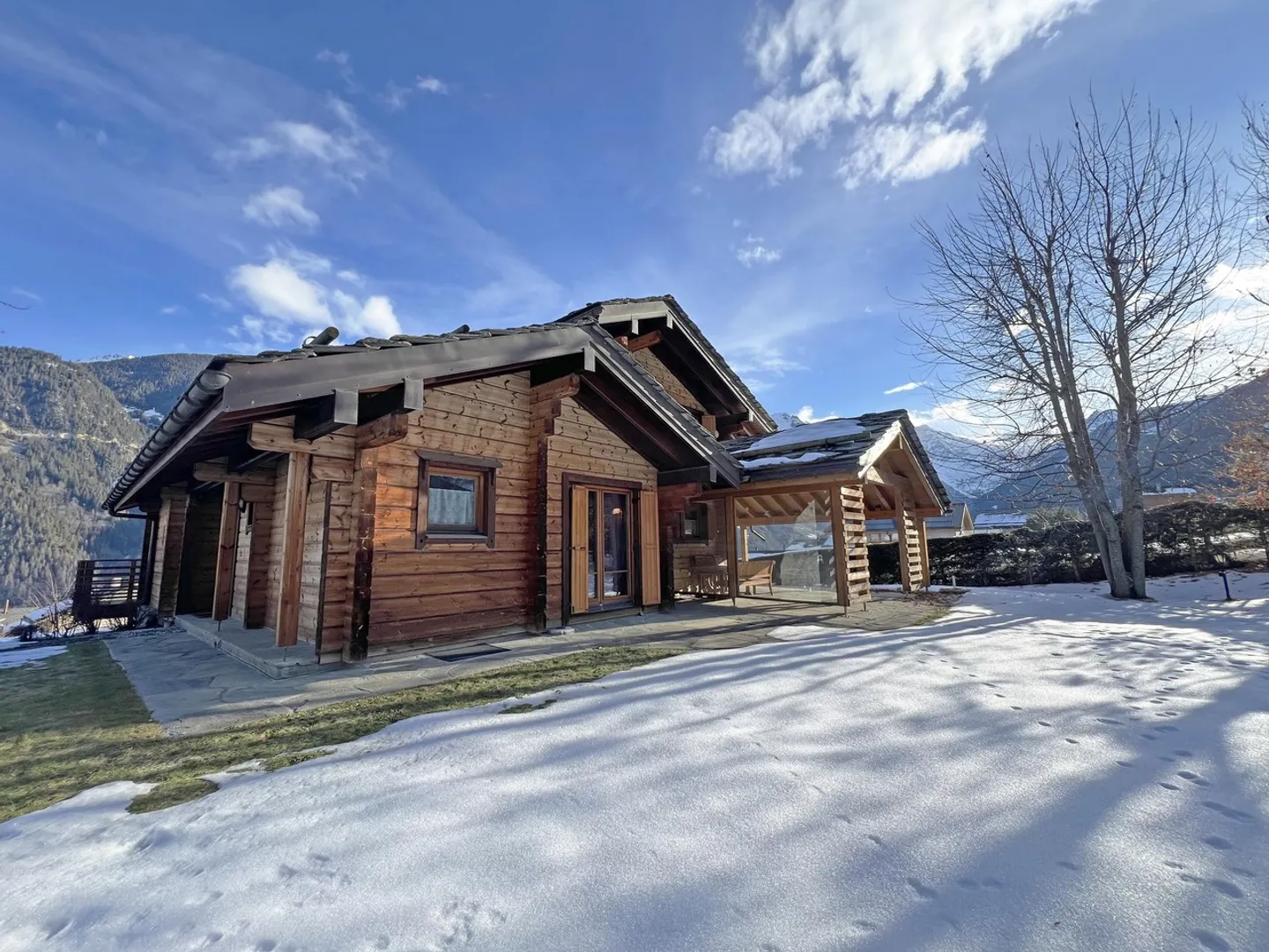 Rara proprietà alpina con terreno edificabile e vista su Verbier - Foto 1 di 13