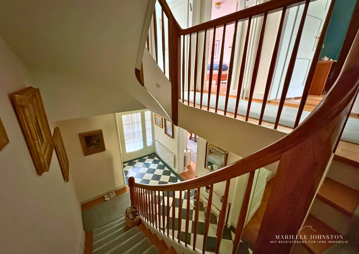 Rare Opportunity - The Dream of a Townhouse in the Paulus Quarter - Photo 1 of 4