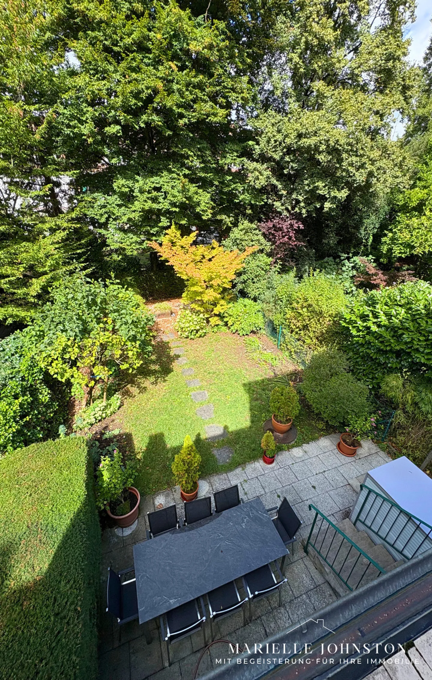 Rare Opportunity - The Dream of a Townhouse in the Paulus Quarter - Photo 2 of 4