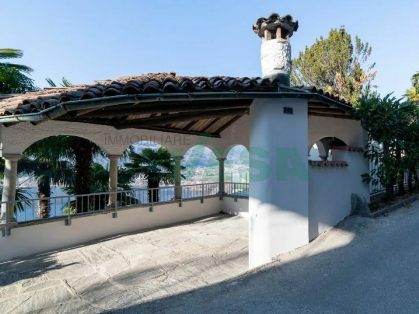 Superbe penthouse de 4,5 pièces avec vue spectaculaire sur le lac - Photo 5 sur 10