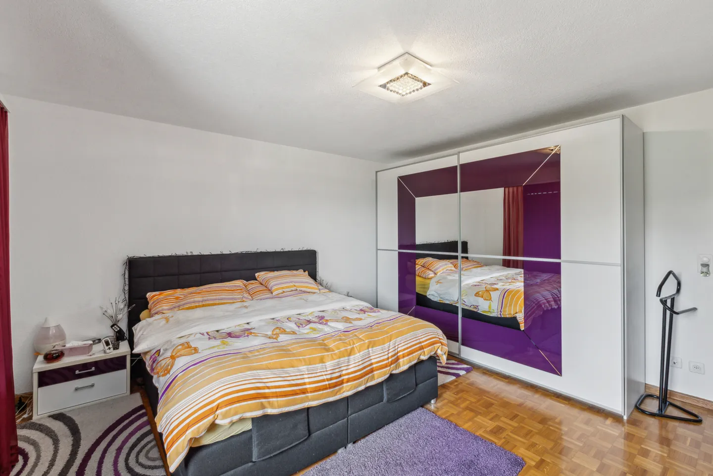 Propriété familiale de 8 pièces avec piscine et vue partielle lac - Photo 7 sur 11