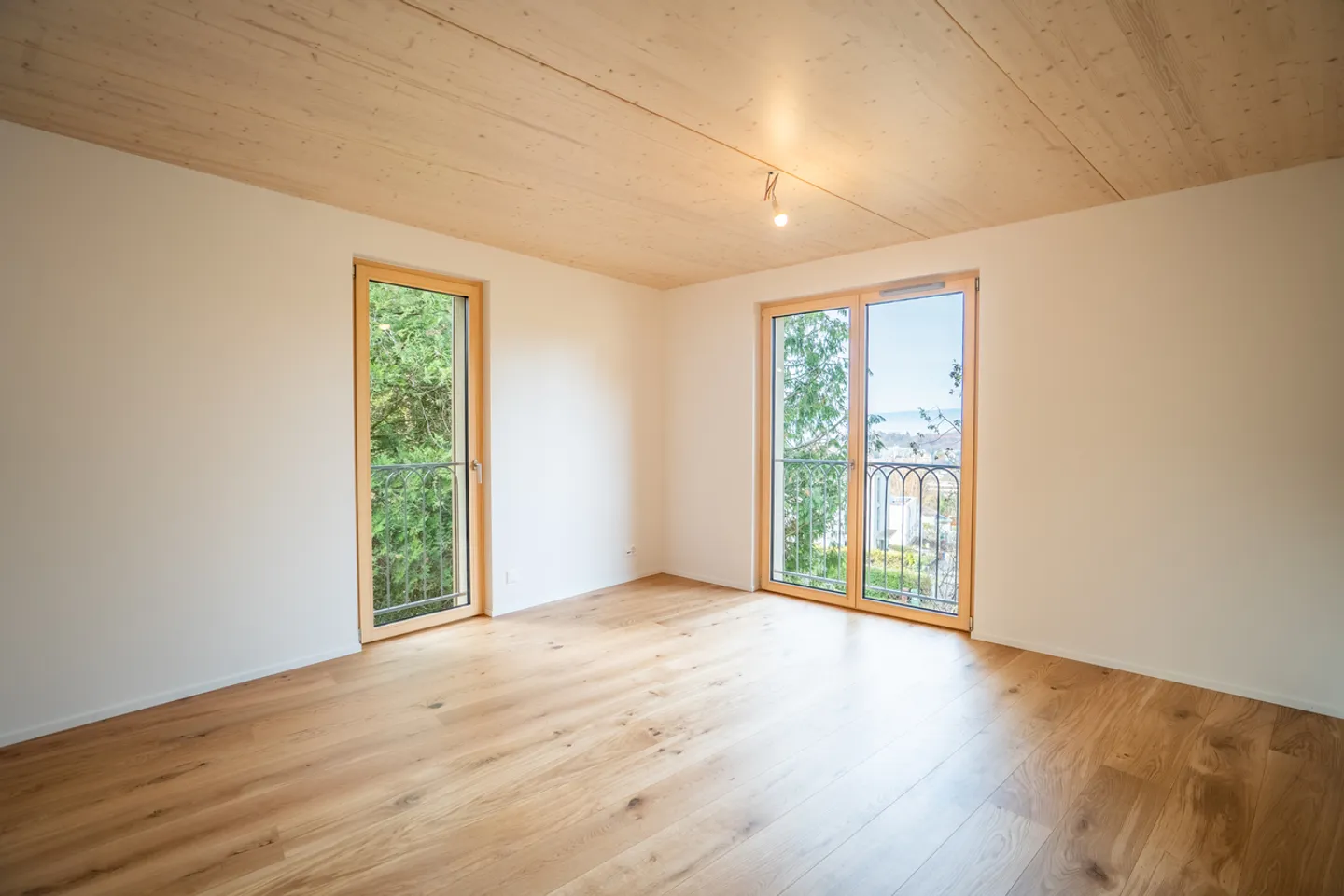 Chailly: new high-end villas, available immediately - Photo 4 of 9