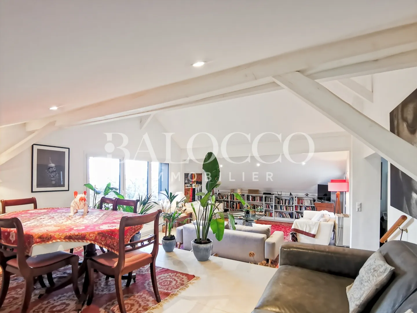 Vollständig renoviertes Einfamilienhaus mit unabhängigem Studio - Foto 2 von 8