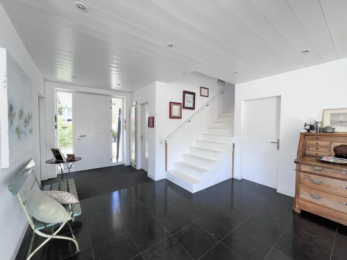 Propriété familiale avec appartement indépendant et espace wellness - Photo 3 of 13