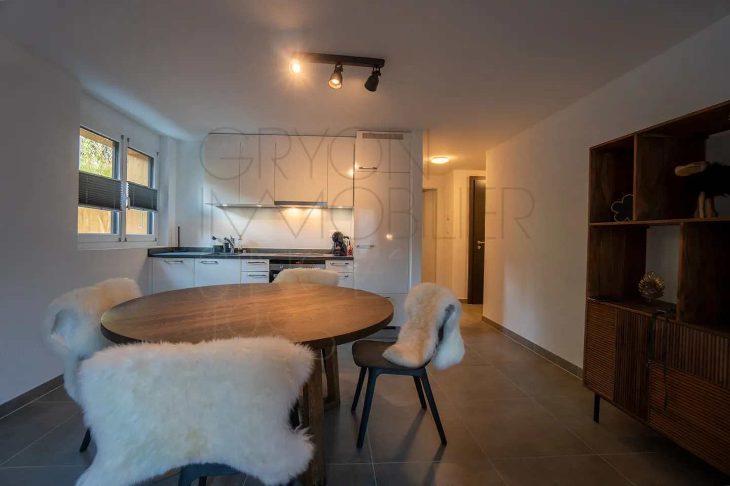 Appartement Neuf Meublé avec Parking - Photo 10 sur 11