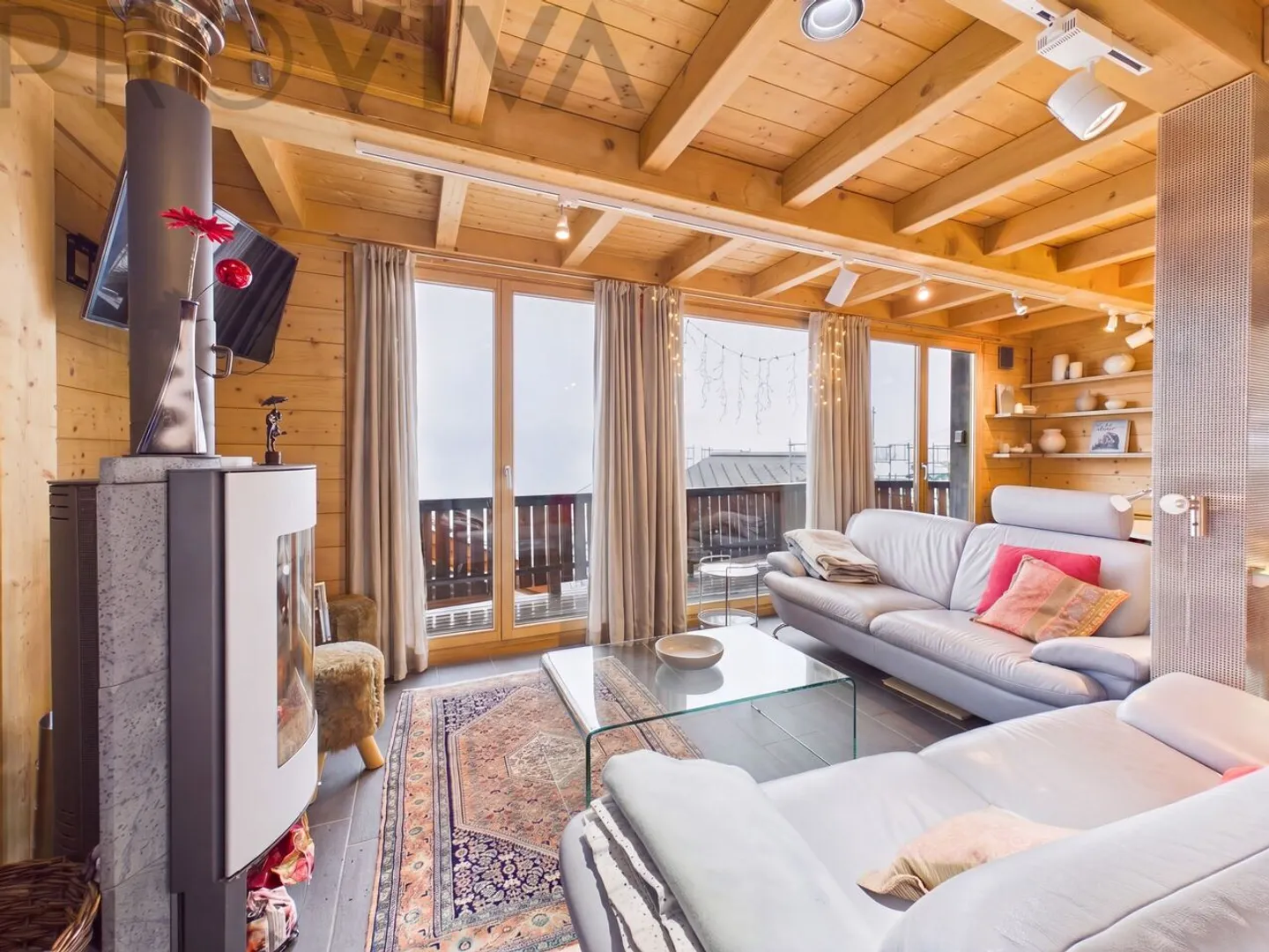 Chalet nahe Gondel - Ski-in/Ski-out - Foto 4 von 7