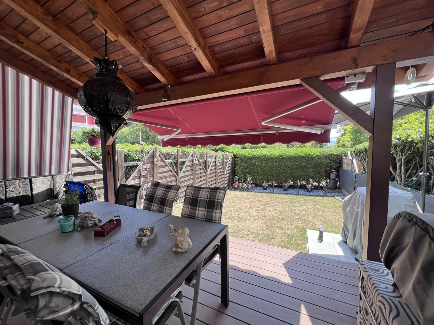 Charmante maison mitoyenne de 4.5 pièces - Photo 2 sur 13