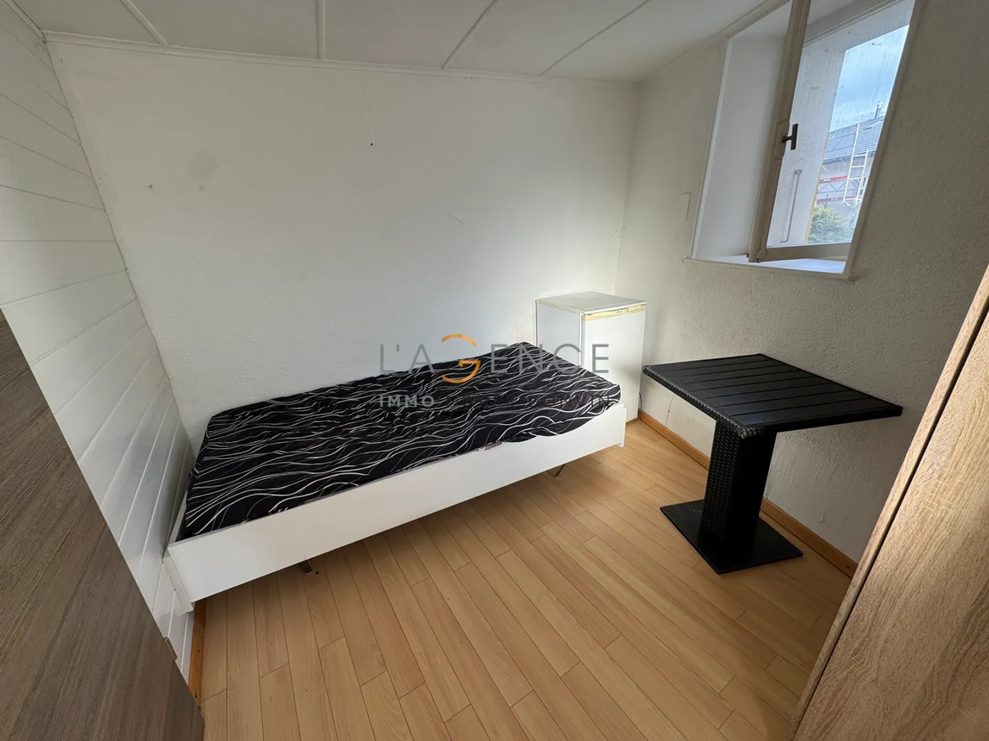 Chambre / plan Conthey ! - Photo 1 sur 3