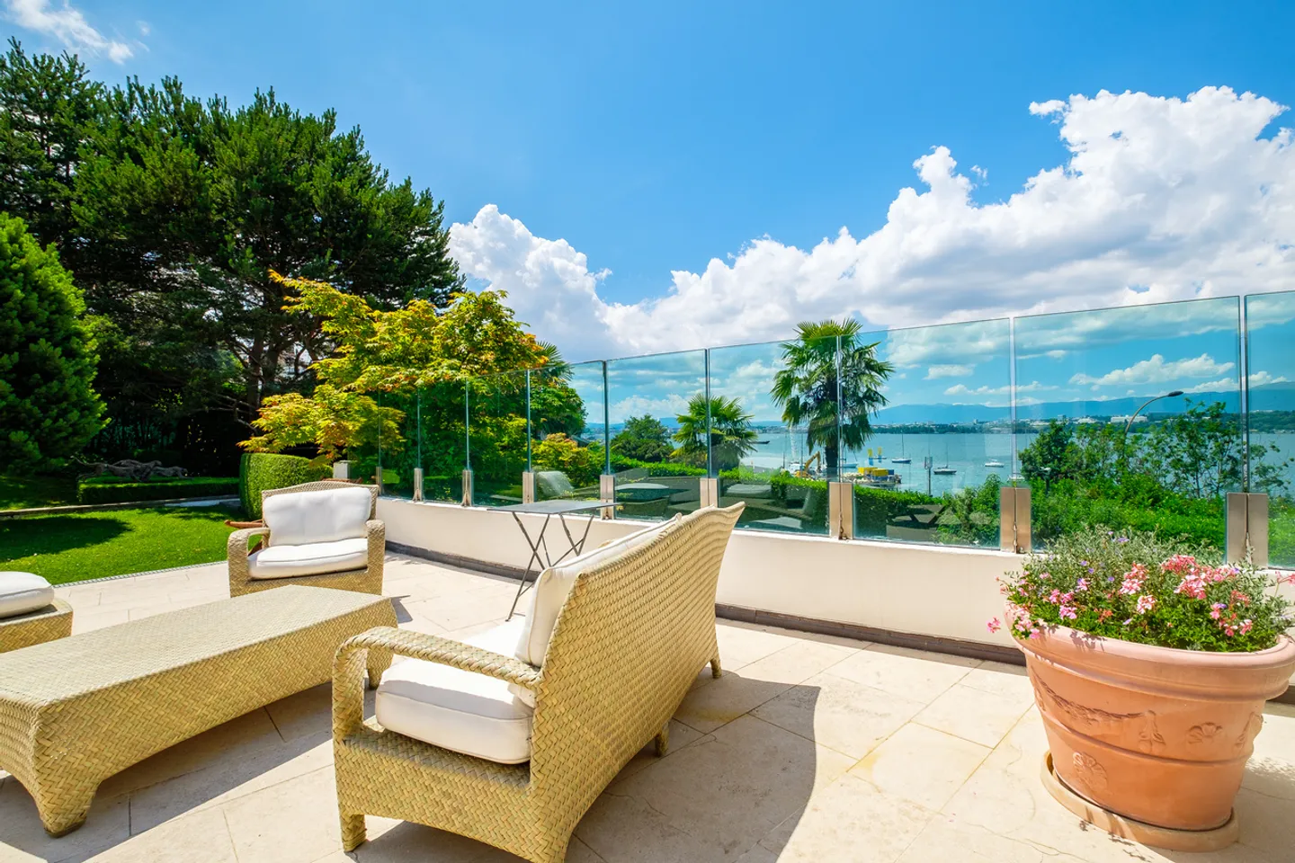 Superba proprietà in prima linea sul lago, Cologny - Foto 1 di 4