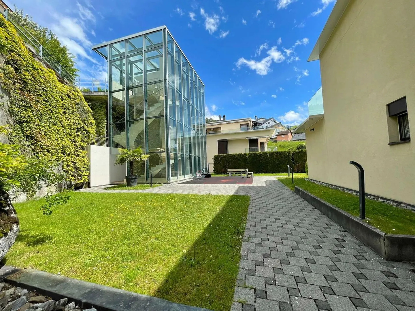 Bell'attico con terrazza di 200 m2 e vista mozzafiato a Montreux - Foto 9 di 9