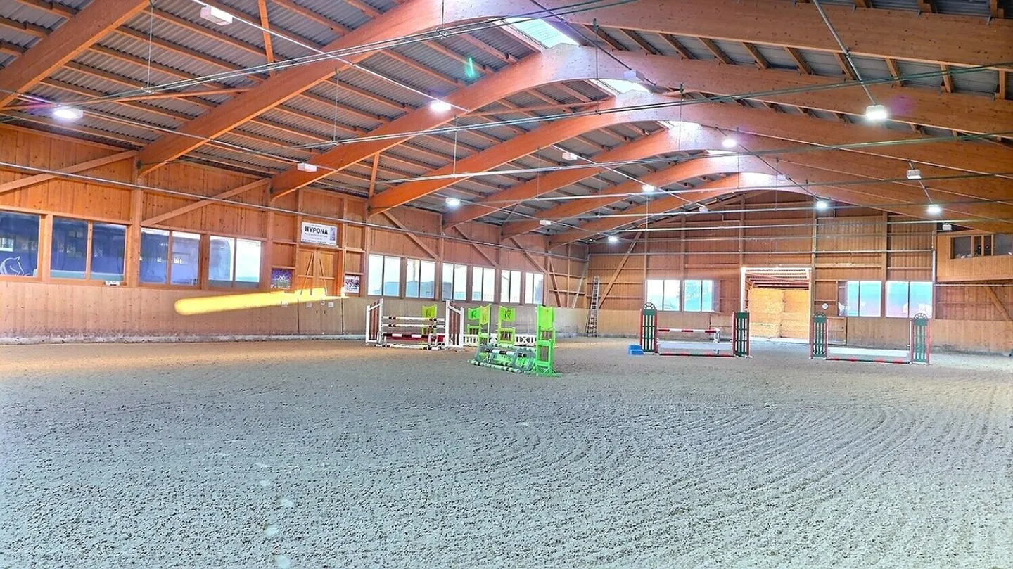 Rara proprietà equestre, a 20 minuti da Vevey - Foto 4 di 13