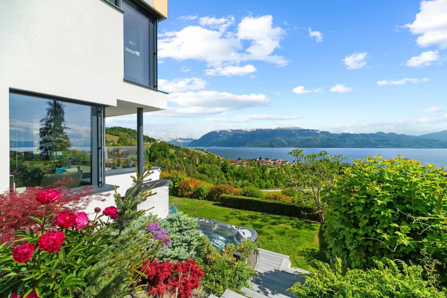 Belle propriété moderne avec vue panoramique à Lutry - Photo 3 sur 13