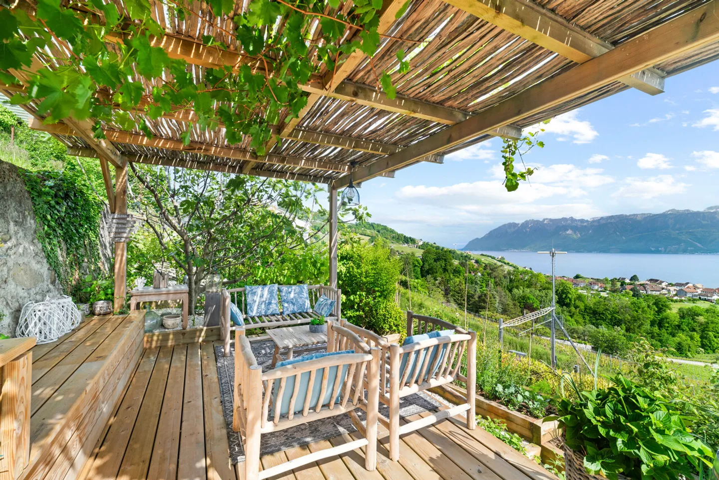 Belle propriété moderne avec vue panoramique à Lutry - Photo 1 sur 13