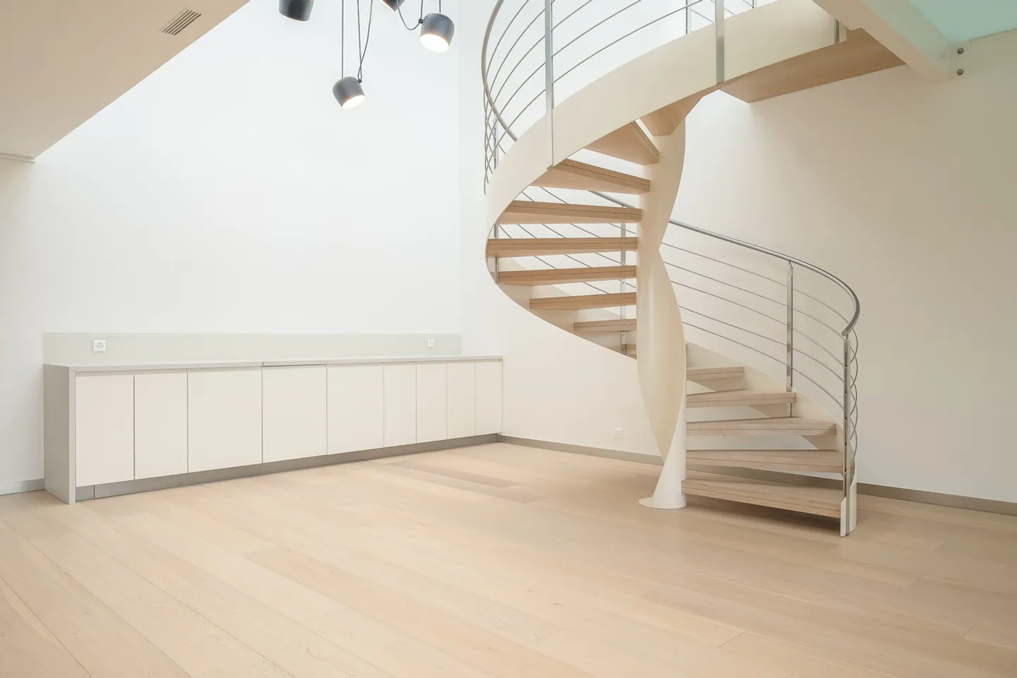 Stupendo duplex attico, 320m2, terrazze, vista mozzafiato, Corsier - Foto 5 di 7