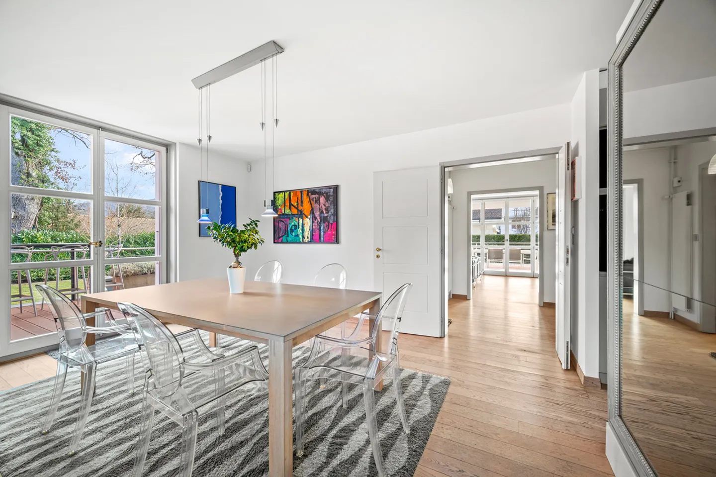 Bella casa familiare con piscina nel cuore di Chêne-Bougeries - Foto 7 di 10