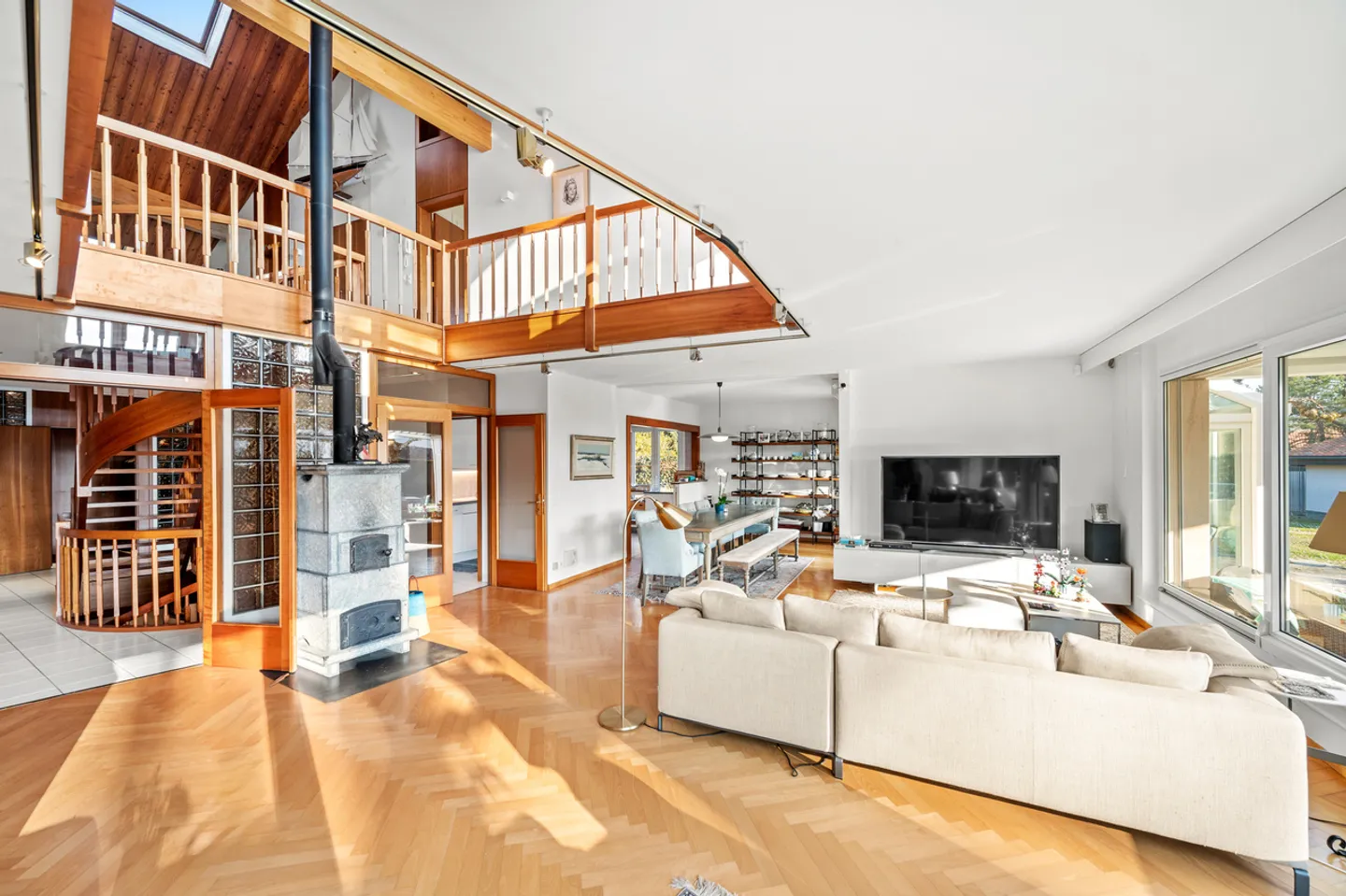 Belle propriété familiale dans un quartier calme proche de Lausanne - Photo 7 sur 13