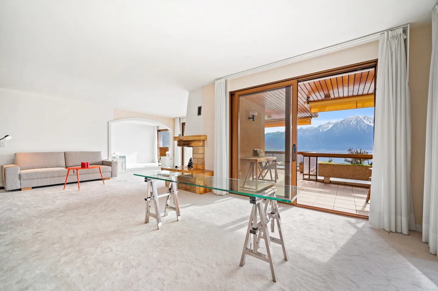 Superb apartment with panoramic view in Montreux - Photo 7 of 13