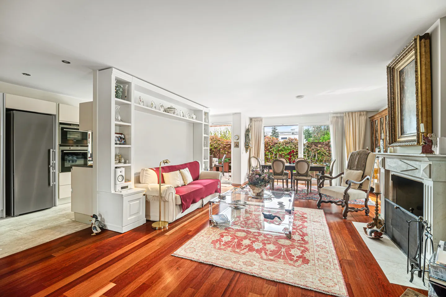 Bellissimo duplex attico con studio indipendente nel cuore di Nyon - Foto 4 di 13