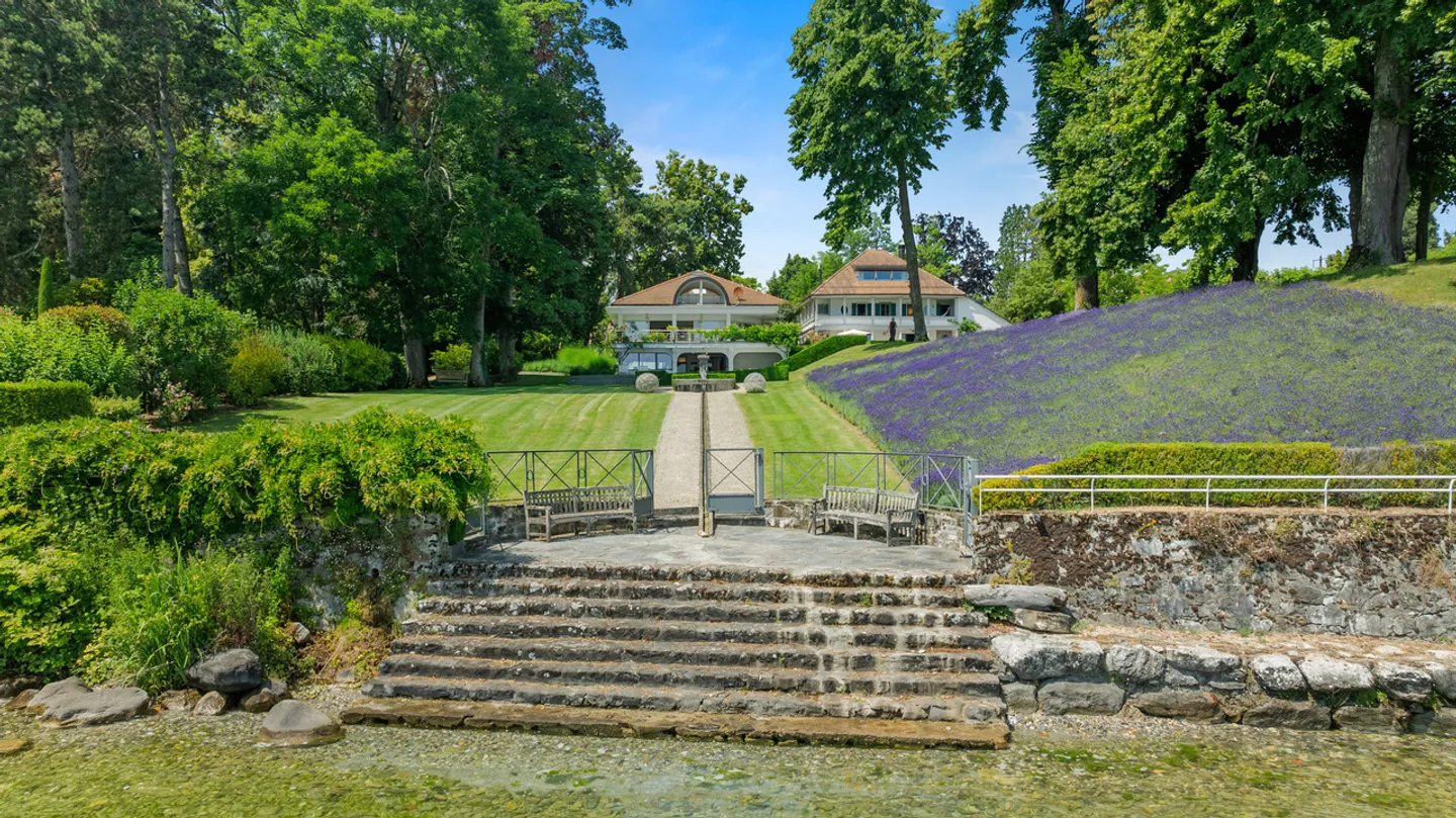 St-Prex - Somptueuse propriété de 7'500m2, pieds-dans-l'eau - Photo 4 sur 13