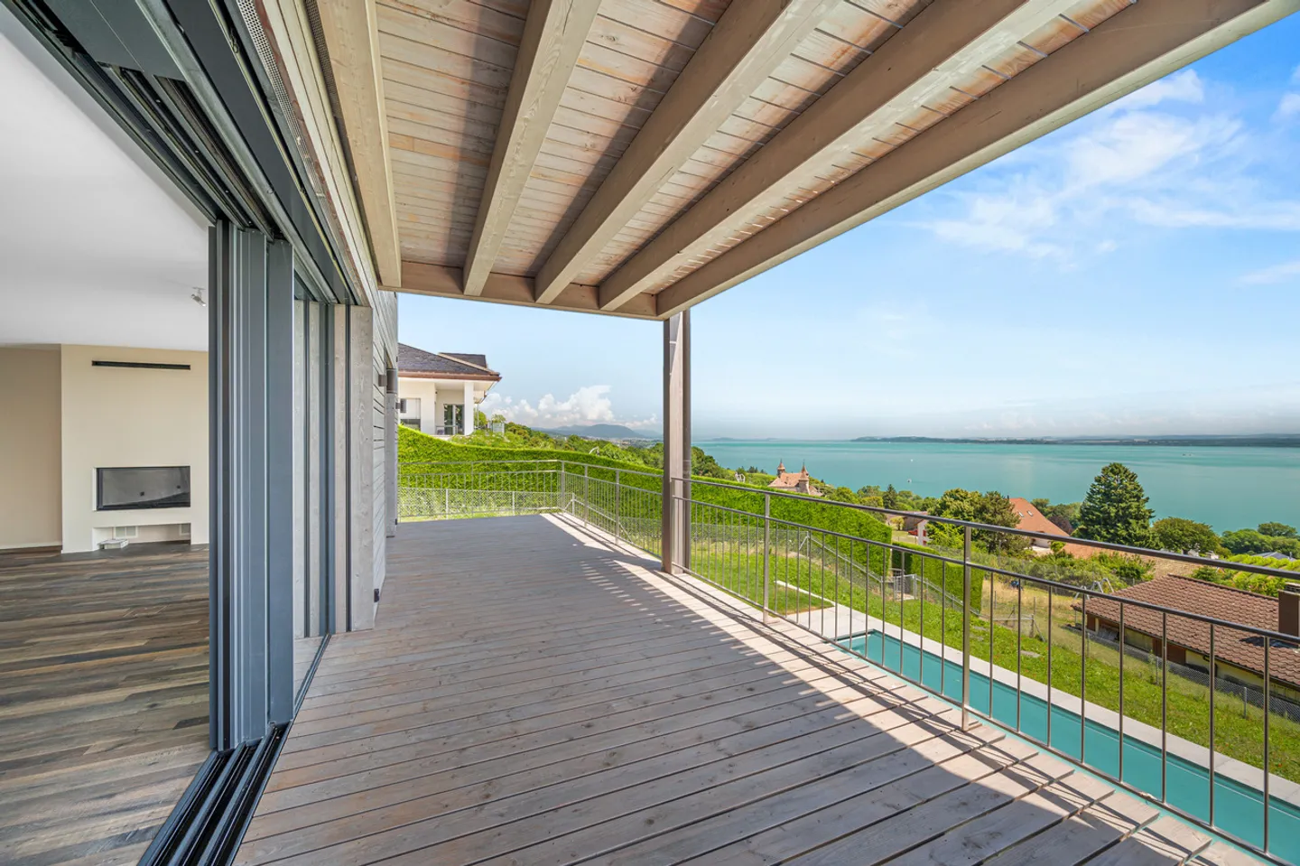 Contemporary villa with lake view, vineyards and castle, Vaumarcus - Photo 7 of 13