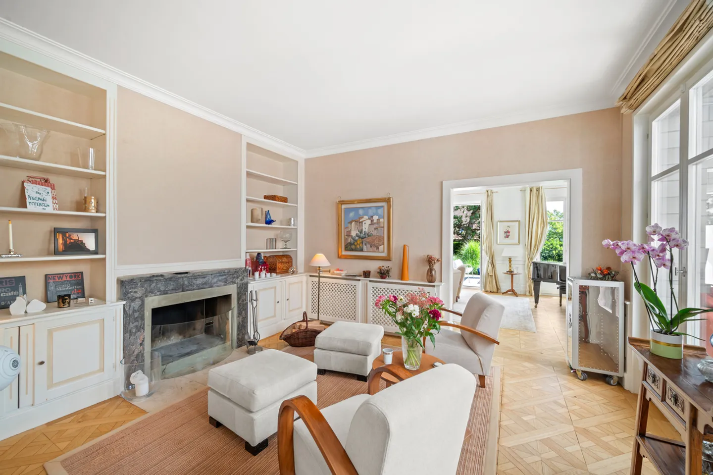 Elegant property with swimming pool in a green setting in Lausanne - Photo 6 of 13