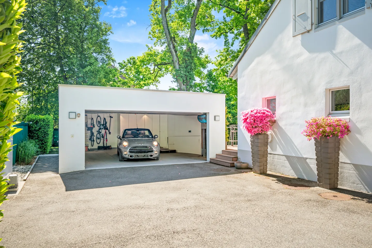 Bella casa familiare con piscina nel cuore di Chêne-Bougeries - Foto 9 di 10