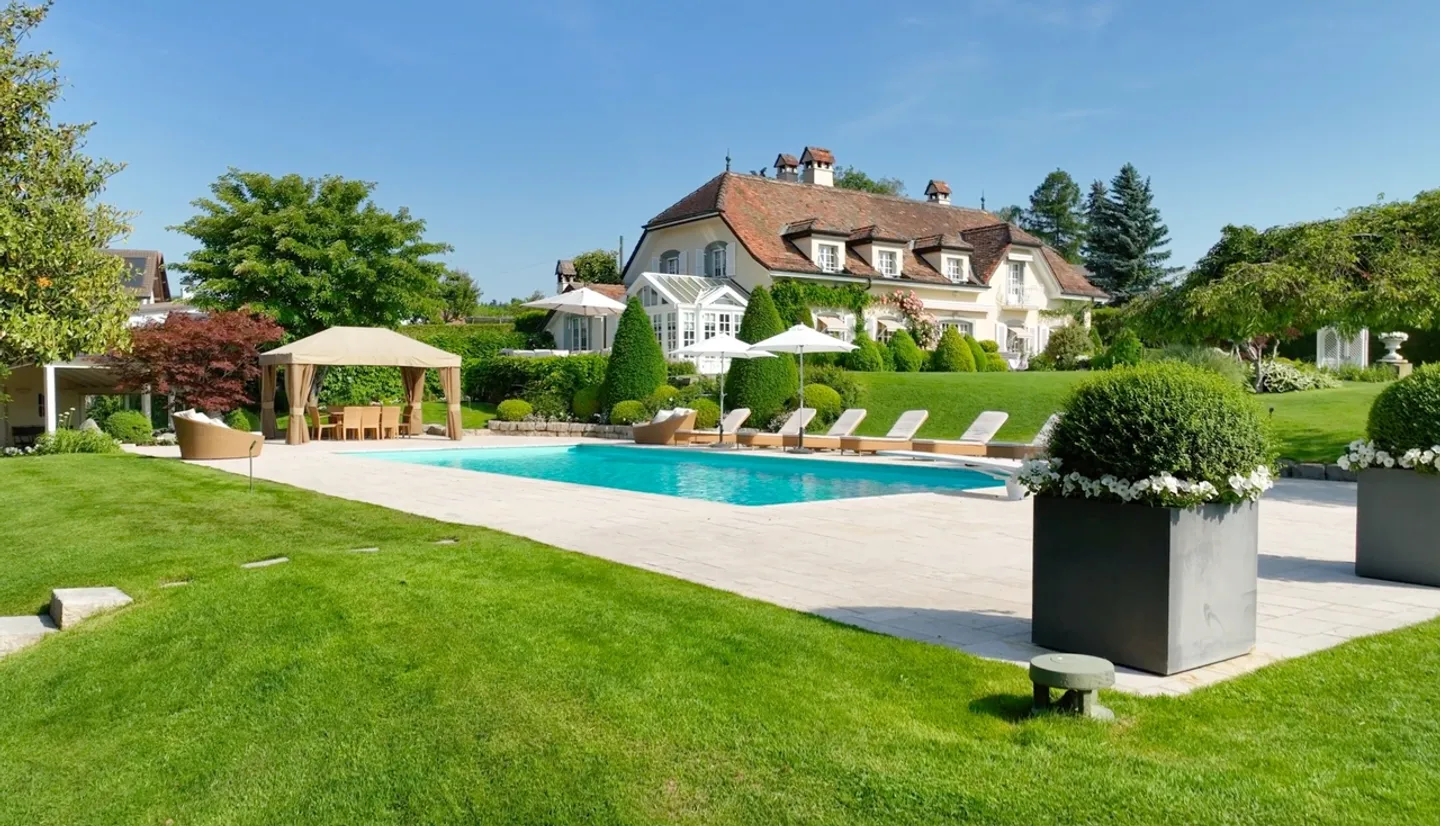 Magnifique domaine familial proche de Lausanne - Photo 2 sur 10