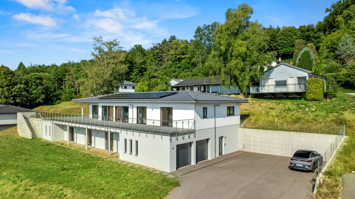 Villa contemporanea chiavi in mano, con vista a 180° - Arzier-le-Muids - Foto 3 di 13