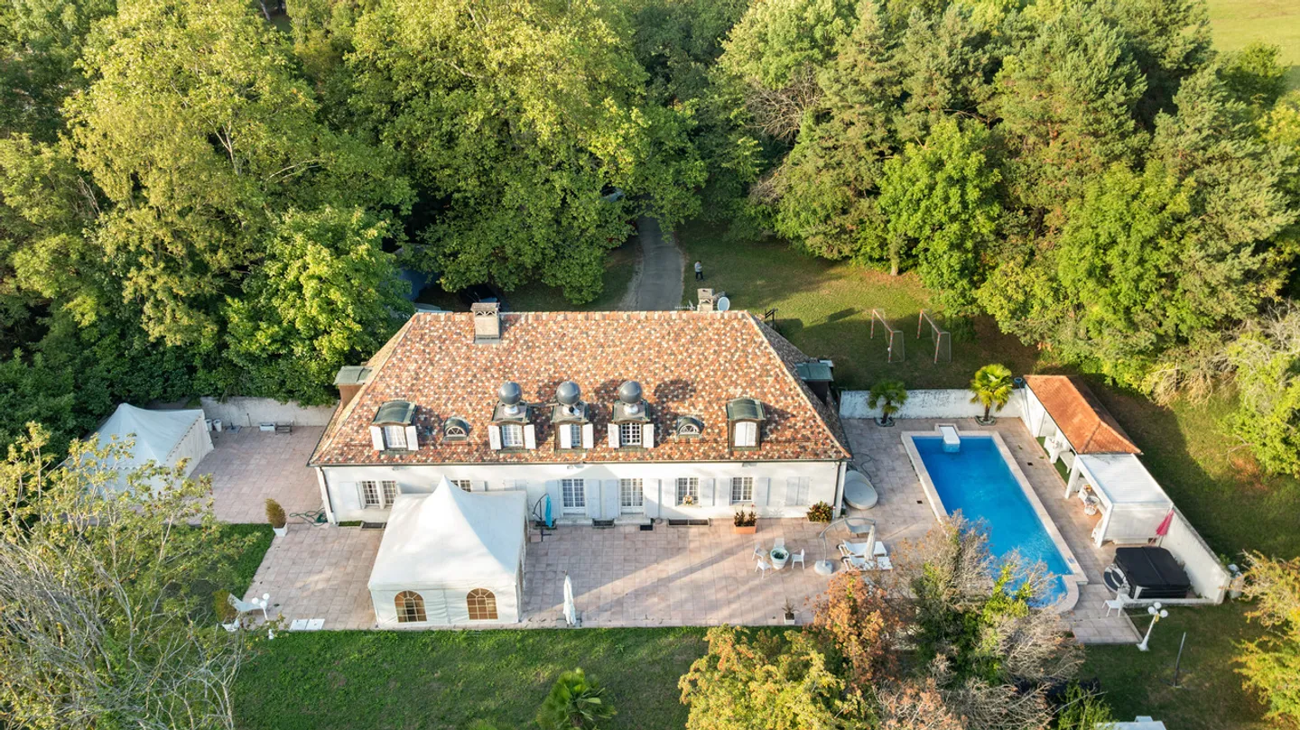 Residenza affascinante nel cuore della campagna ginevrina, Riva sinistra - Foto 2 di 13