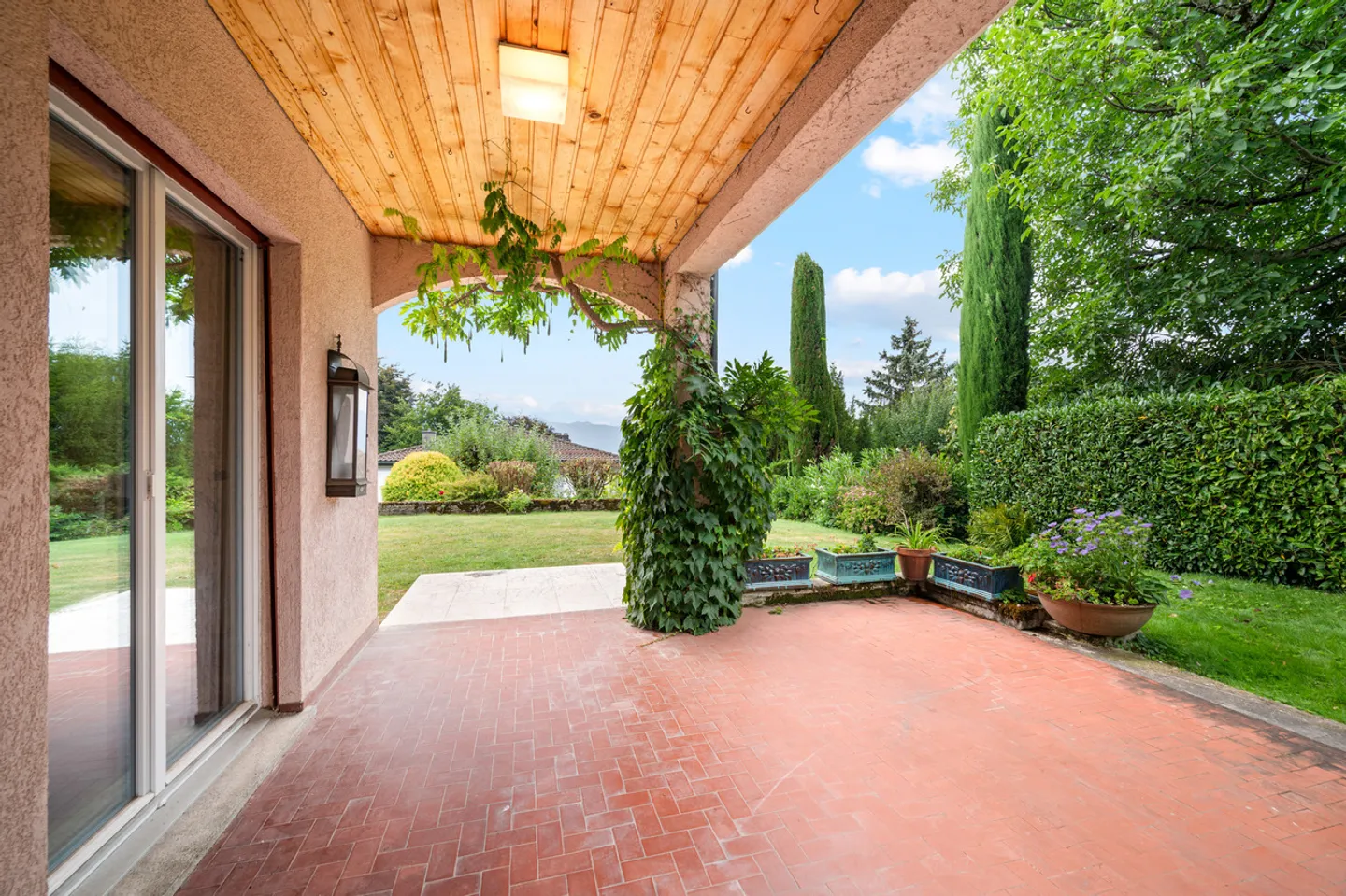 Casa indipendente, posizione ideale a Pully - Foto 2 di 13