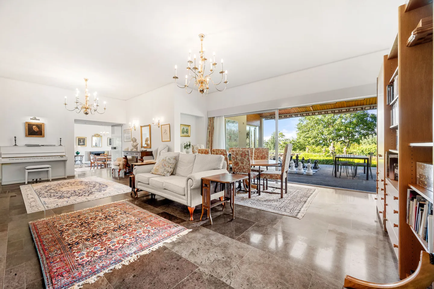 Architect-designed property with great privacy, stunning view of the lake, Lausanne - Photo 7 of 13